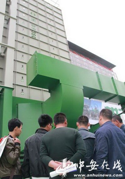 中聯重科谷王DF350開創橫混流聯合烘干先例